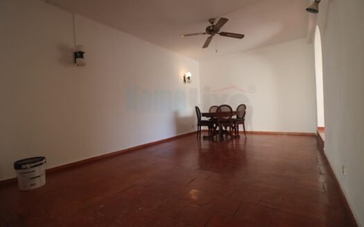 Apartamento T2 em Quarteira, Vilamoura