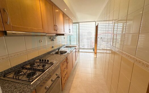 Apartamento T3, Vista de Rio, Marvila, Lisboa Junto à Estação de Comboios de Braço de Prata