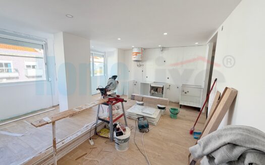 Apartamento T3 Remodelado Alverca do Ribatejo, Próximo da Estação de Comboios