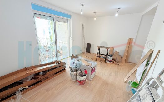 Apartamento T3 Remodelado com Logradouro 45m² | Centro de Alverca do Ribatejo – Lisboa